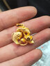 菜百首飾 黃金吊墜 足金3D硬金蓮花和魚(yú)黃金吊墜不含鏈 計價(jià) 約2.80克 曬單實(shí)拍圖