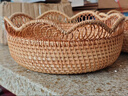 夢(mèng)納思  藤編水果收納籃 花邊水果籃子手工編織廚房收納筐客廳家用創(chuàng  )意零食籃鏤空波浪水果盤(pán)糖果面包籃 花邊深款1個(gè)中號(24*9cm) 曬單實(shí)拍圖