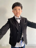 羅蒙男童西裝套裝三件套英倫兒童禮服洋氣小孩男孩休閑小西服演出 黑色 外套+褲子+馬甲+襯衫+領(lǐng)結 150 曬單實(shí)拍圖