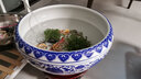 瓷小奴-景德鎮(zhèn)陶瓷魚缸烏龜缸睡碗蓮荷花盆客廳戶外小型水缸古法養(yǎng)魚家用 青花瓷大號(hào)直徑41cm高17cm (帶高腳木底座) 曬單實(shí)拍圖