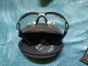 奧克利Oakley軍版SI FLAK 2.0 XL亞洲版戶(hù)外戰術(shù)光感應自動(dòng)變色騎行眼鏡 啞光黑鏡架/鍍銥+變色感應鏡片 曬單實(shí)拍圖