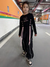 魅樂凱女童爵士舞演出服潮服女團(tuán)T臺(tái)走秀套裝舞蹈練功服兒童街舞服裝潮 蝴蝶黑衣+黑色長褲 120 建議身高110厘米左右 曬單實(shí)拍圖