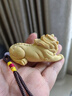 黃楊木雕招財天祿貔貅盤(pán)玩手把件擺件辦公室客廳車(chē)載桌面室內家用 小葉黃楊木精雕天祿貔貅月7公分 送保養油 曬單實(shí)拍圖