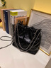 viney牛皮斜挎包包女包水桶鏈條包大容量生日禮物送女友老婆 【黑色】實(shí)用高檔ck風(fēng)小眾腋下包 輕奢時(shí)尚品牌通勤單肩包 曬單實(shí)拍圖