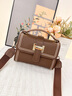妙麗牛皮包包女包斜挎包高顏值百搭單肩包復古洋氣生日禮物送女友 【棕色】實(shí)用走心女生 品牌時(shí)尚百搭簡(jiǎn)約高級感小包 曬單實(shí)拍圖