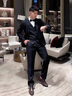 皮爾卡丹（pierre cardin）西服套裝男士商務(wù)修身職業(yè)正裝小西裝男伴郎服裝新郎結(jié)婚禮服外套 黑色雙扣【西服+西褲+馬甲+襯衫+領(lǐng)帶+禮盒裝】 XL 175【適合115-130斤】 曬單實(shí)拍圖
