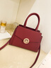 caibukaier斜挎包包女包新款紅色新娘婚媽媽包中年送生日禮物送女朋友老婆 【紅色】新年送老婆實(shí)用高檔 時(shí)尚輕奢百搭休閑通勤手提包 曬單實(shí)拍圖