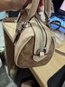 COACH/蔻馳 女士波士頓包枕頭包女包單肩斜挎手提包 沙黃色拼色CW330SVXCU 曬單實拍圖