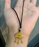 中國黃金（CHINA GOLD）黃金吊墜女足金長(cháng)命平安鎖項鏈鎖骨生日禮物送女友老婆教師節禮物 如意平安鎖吊墜【默認黑繩】 約7.1g 曬單實(shí)拍圖