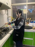 凱柚日系可愛小熊長袖圍裙女廚房家用做飯防油防污罩衣家務(wù)圍腰工作服 小熊無袖罩衣-黑 曬單實(shí)拍圖