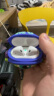 Apple/苹果 AirPods (第二代) 配充电盒 苹果耳机 蓝牙耳机 无线耳机 适用iPhone/iPad/Apple Watch/Mac 实拍图