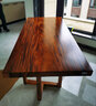 鼓歌 胡桃木大板桌 原木整板茶桌南美胡桃木實(shí)木大板會(huì )議桌整木茶幾 180桌+主人椅+4客人椅+茶水柜 曬單實(shí)拍圖