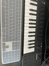 KOMPLETE NI KOMPLETE KONTROL M32 MIDI鍵盤編曲控制合成器 32鍵-M32+袋鼠Mini琴包 曬單實(shí)拍圖