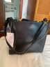 DGVS品牌 輕奢系 時(shí)尚新款水桶包真皮通勤包大容量女包托特包包女斜挎牛皮單肩包送家人 送朋友 黑色 曬單實(shí)拍圖