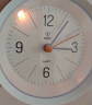 得力（deli）小白圆筒闹钟 简约指针式学生专用起床神器  新年礼物 LE300-WH 实拍图