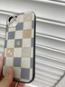 素洛菱格卡通適用蘋(píng)果15手機殼13硅膠14promax高級感iPhone12男女11防摔奢華全包耐臟 卡通皮革布紋 月亮太陽(yáng) iPhone 13 曬單實(shí)拍圖