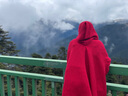 時(shí)尚連帽大披肩女士防風(fēng)斗篷沙漠旅行拍照神器春夏款民族風(fēng)披肩毯多用途空調(diào)毯保暖圍巾新品 紅色 曬單實(shí)拍圖