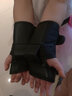 酷峰kufun輪滑滑雪護掌護腕滑板長(cháng)板舞板護具護手 輪滑鞋手套 溜冰旱冰滑板漂移板 S(體重30-60斤) 曬單實(shí)拍圖