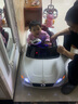 貝瑞佳（BeRica）賓利兒童電動(dòng)車(chē)四輪四驅玩具汽車(chē)可坐人遙控搖擺小孩寶寶充電童車(chē) 【頂配白】四驅皮座+搖擺+雙電瓶+遙控+音樂(lè )燈光 曬單實(shí)拍圖