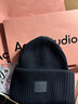 Acne Studios 男女同款 表情笑臉純色羊毛毛線(xiàn)帽針織帽C40135 黑色 均碼 曬單實(shí)拍圖