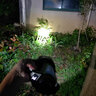 翰光強光探照燈戶外照明工地專用LED大容量充電手電筒超亮耐用應(yīng)急燈 黑色/標(biāo)配4鋰電/P70燈芯 曬單實拍圖