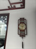 智臻新中式掛鐘客廳鐘飾家裝鐘表創(chuàng  )意家居裝飾時(shí)鐘大氣掛墻掛表石英鐘 豎款金屬表盤(pán)-手動(dòng)對時(shí)機芯 曬單實(shí)拍圖