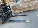 鎧珞叉車加長叉套貨叉套叉齒鐵鞋叉腳延長1噸2噸3噸套腳配件臂龍工合 2/2.5噸130*50*1.5米 曬單實拍圖