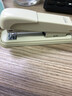 得力（deli）辦公用品訂書(shū)機加厚大號訂書(shū)器迷你小號釘書(shū)機中號學(xué)生用多功能訂厚書(shū)裝訂機手動(dòng)學(xué)生12號 白色【金屬款-訂25頁(yè)】0309 曬單實(shí)拍圖
