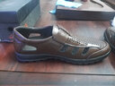 蜻蜓牌夏季男士真皮涼鞋牛皮透氣鏤空洞洞鞋防滑休閑中老年爸爸老人皮鞋 棕色 40 曬單實(shí)拍圖