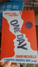 一天 英文原版 One Day 安妮海瑟薇主演同名電影原著 David Nicholls 當(dāng)代愛(ài)情小說(shuō) 搭怦然心動(dòng) 遇見(jiàn)你之前 無(wú)比美妙的痛苦 曬單實(shí)拍圖