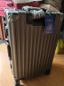 左汀行李箱铝框拉杆箱加厚结实抗压旅行箱登机箱大容量学生密码箱皮箱 铁灰色 22英寸，适合1-3天短途旅行 实拍图