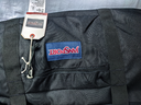 JANSPORT杰斯伯健身包戶(hù)外旅行包運動(dòng)包男女休閑 4QVH008 黑色 曬單實(shí)拍圖