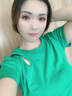 MO&Co.春夏鏤空簡約修身短袖T恤黑色設(shè)計(jì)感挖空T恤女小白T 鮮綠色 M 165 曬單實(shí)拍圖