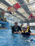 速比濤（Speedo）泳衣男鬧海系列抗氯防曬撞色沖浪長袖上衣溫泉度假 黑色/藍色 L 曬單實拍圖