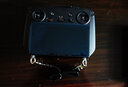 JUNESTAR適用DJI Air3無人機(jī)RC/RC2帶屏遙控器保護(hù)硅膠保護(hù)遙控器減壓肩帶掛帶遮光罩配件可掛帶支架配件 RC/RC2通用通用普通肩帶 RC遙控器專用/硅膠套R(shí)C2不能使用 曬單實(shí)拍圖