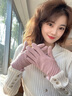 瑪麗亞·古琦（MARJA KURKI）羊毛手套女冬季保暖內襯 純色毛球裝飾手套 玉指芊芊 粉色 曬單實(shí)拍圖