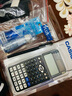 CASIO卡西歐FX-991CN CW中文版函數科學(xué)計算器大學(xué)生考研物理化學(xué)競賽考試會(huì )計CPA計算機 新款【黑色】送螺絲刀+布袋+電池+中性筆 曬單實(shí)拍圖