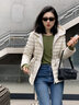 LINCCHIC金羽杰90鴨絨輕薄羽絨服女短款簡約休閑春秋季保暖外套女士Y21803272Y 高街灰白 S 適合110斤以下 曬單實拍圖
