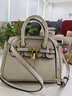 CHARLIE&KELLI CK品牌包包女包2025新款手提鉑金包輕奢時(shí)尚單肩包生日禮物女 米白色 曬單實(shí)拍圖