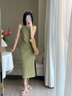 自巧小個(gè)子法式一字領(lǐng)吊帶連衣裙女夏2024新款收腰顯瘦a字中長(cháng)裙 雅藤綠 XXS (1碼) 曬單實(shí)拍圖