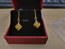 百泰首飾（BATAR JEWELLERY）生日禮物黃金耳釘女足金耳飾金耳鉤耳環(huán)5G菱形線雕耳墜長(zhǎng)款 2.28g 曬單實(shí)拍圖