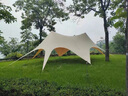 MPPMCK六角云頂天幕帳篷戶(hù)外露營(yíng)野餐團建防雨防曬營(yíng)地超大野營(yíng)遮陽(yáng)天幕 米黃單峰大號10*10*4米600D牛津布 曬單實(shí)拍圖
