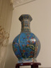 漢臻唐璽  HONZONTX景德鎮(zhèn)陶瓷器花瓶擺件仿乾隆復(fù)古琺瑯彩擺件工藝品博古架花瓶陶瓷 天藍(lán)色小號六方瓶+送木底座 曬單實拍圖
