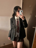 椿奈社原創(chuàng)jk格裙制服秋季原創(chuàng)正版學(xué)院風(fēng)套裝百褶裙子半身裙套裝 大紅格裙+黑西裝+襯衫+領(lǐng)帶+徽章 L 曬單實(shí)拍圖