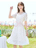 betu百圖女裝連衣裙法式甜美裙子繡花收腰連衣裙女夏2204T98 杏色 S 曬單實(shí)拍圖