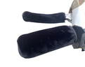 SooGree把套仿毛絨電動(dòng)車摩托車把套護(hù)手防滑把套冬季保暖防滑三輪把套 電動(dòng)車摩托車仿毛絨手把套黑色 一套（兩個(gè)車把套、手剎套） 曬單實(shí)拍圖
