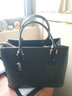 北狐品牌中老年女包歐美潮新款高檔漆皮時(shí)尚牛皮中年女士真皮媽媽斜挎 黑色 曬單實(shí)拍圖