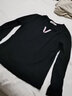玖卡依長(cháng)袖t恤女2026春秋季女裝v領(lǐng)新款韓版修身百搭體恤秋冬打底衫 黑色 M 建議100斤以下 曬單實(shí)拍圖