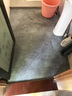 圣典森商用PVC塑膠地板革加厚耐磨防水地板貼醫(yī)院家用水泥地直接鋪地膠 1.2mm灰裂紋【實(shí)心耐磨環(huán)保】 1平方 曬單實(shí)拍圖