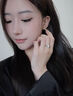 MITHAOL KUSC正品D色莫桑石鉆戒1克拉純銀求婚結(jié)婚戒指女經(jīng)典牛頭款婚戒送女友 經(jīng)典牛頭戒指專柜禮盒裝 開口可調(diào)節(jié) 曬單實拍圖